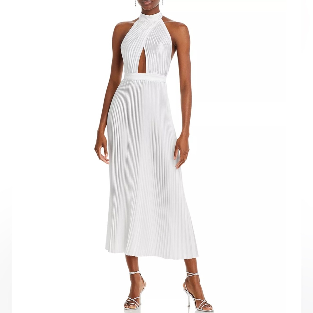 Elegant White Pleated Halter Maxi Dress